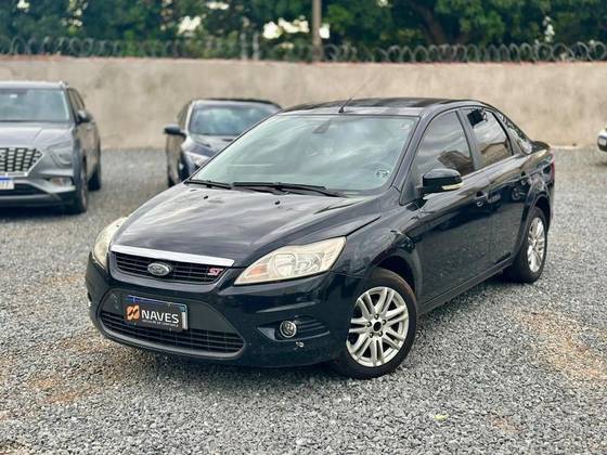 FORD FOCUS 1.6 GL 16V FLEX 4P MANUAL